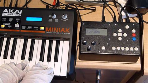 My DIY PIC MIDI Sequencer - YouTube