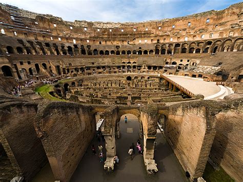 The Roman Colosseum - Ancient Rome Architecture