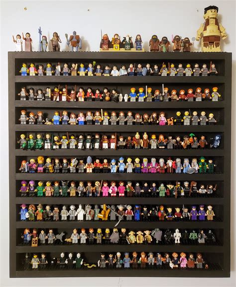 My expanding Harry Potter minifigure collection. Still missing lots ...