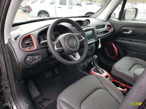 2019 Jeep Renegade Trailhawk 4x4 Interior Color Photos | GTCarLot.com