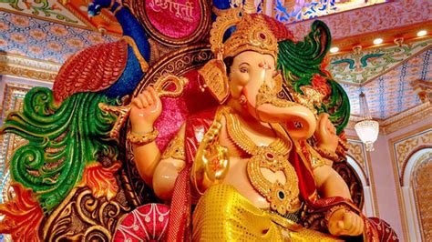 10 Ganesh Mandals in Mumbai to Visit on Ganesh Chaturthi 2019