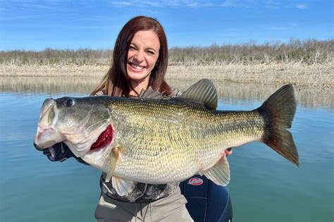 World Record Large Mouth Bass