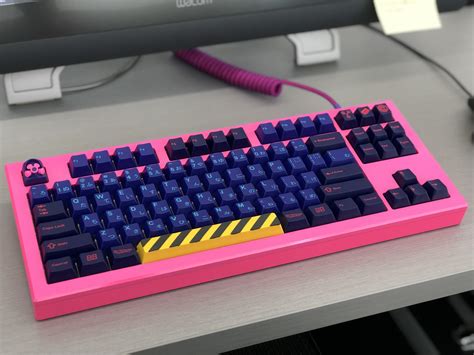 It’s Pink Keyboard Friday! : r/MechanicalKeyboards