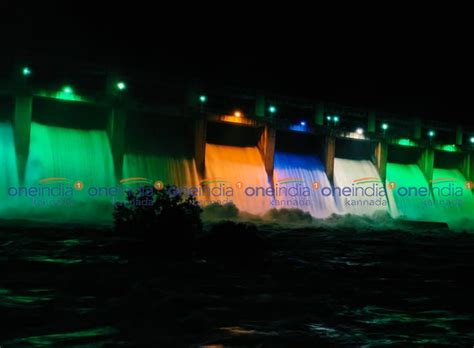 Hospet Tungabhadra Dam Lighting During Night Photos: HD Images ...