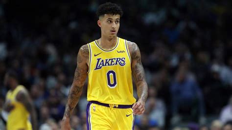 Lakers' Kyle Kuzma Leaves Game With a Bloody Eye [Watch]