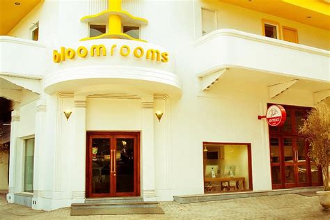 BLOOMROOMS @ NEW DELHI RAILWAY STATION - Updated 2025 Prices & Hotel ...