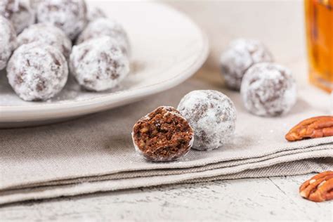 Classic Kentucky Bourbon Balls Recipe