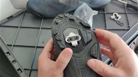 How to Install SPD Cleats on Bike Shoes - YouTube