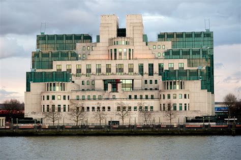 The Headquarters Of The British Secret Intelligence Service Stock Photo - Download Image Now ...