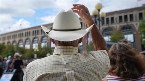 Election 2024: Who might run for president? Early Iowa visits offer hints