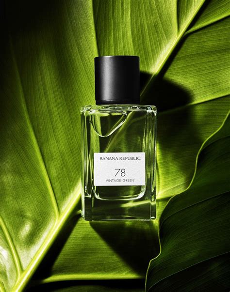 Pin by Haruko Hayakawa on AE Provenance | Fragrance photography, Perfume, Beauty products ...