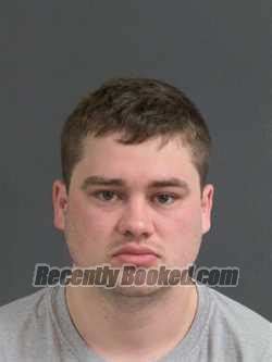 Recent Booking / Mugshot for MAX RYAN WATSON in Charleston County ...