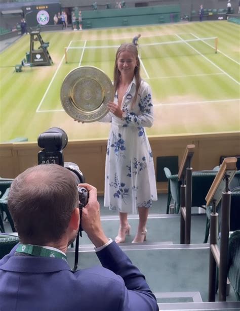 Queen of London 2024: Barbora Krejcikova Glam Shot - Wimbledon ...