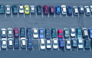 Parking Lot Accidents and Their Affects on Auto Insurance in Calgary - Lanes Insurance Inc.