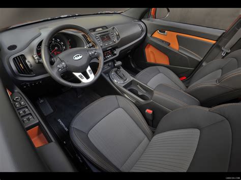 2012 Kia Sportage - Interior | Caricos