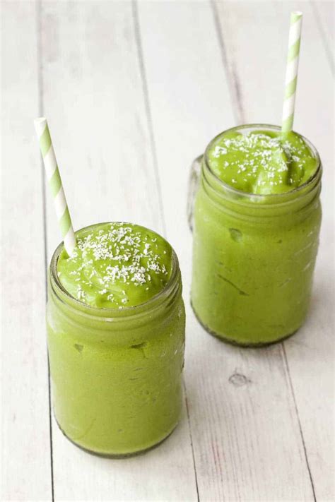 Matcha Green Tea Smoothie - Loving It Vegan