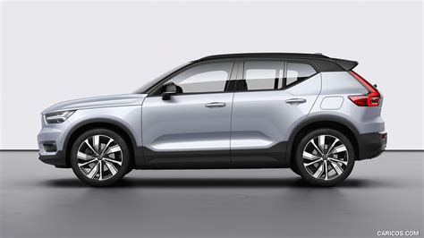 Volvo XC40 Recharge | 2020MY P8 AWD (Color:Glacier Silver) | Side