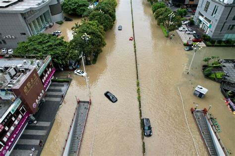 Beijing evacuates thousands as Doksuri pummels northern China | Weather ...