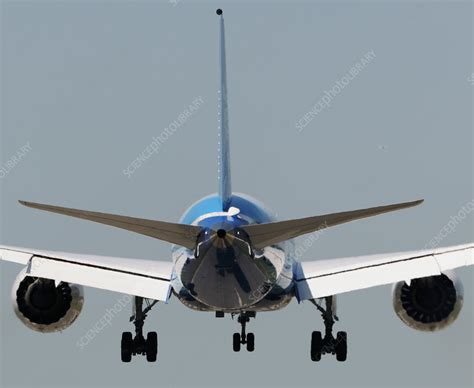 Boeing 787-8 Dreamliner landing - Stock Image - C037/8520 - Science ...