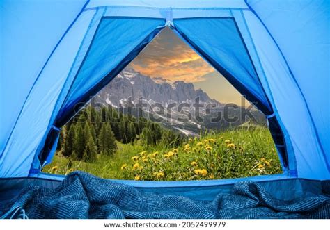 121,778 Mountain Adventure Tent Images, Stock Photos & Vectors | Shutterstock