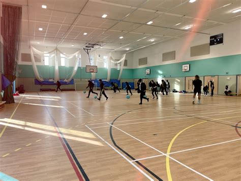 Lynch Hill Enterprise Academy on Twitter: "Girls Basketball session on a Friday after school 🏀 ...