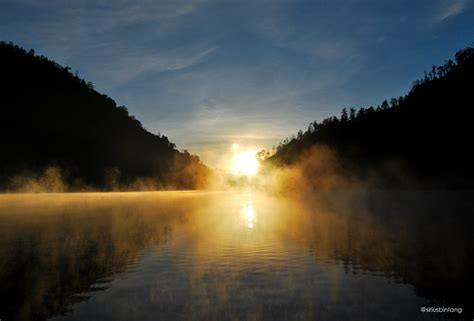 Sunrise at Ranu Kumbolo [On Explore] | I really miss you.. | Nina ...