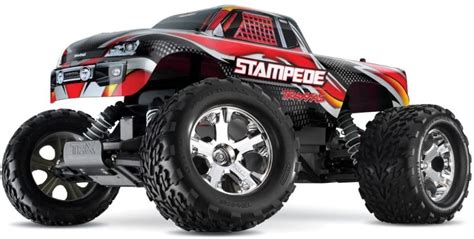 Best RC Trucks 4x4 Off Road Waterproof Features [Buying Guide]