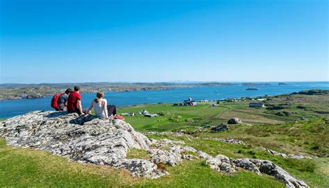 A perfect day trip to Iona, Scotland’s paradise island – Lost in the ...