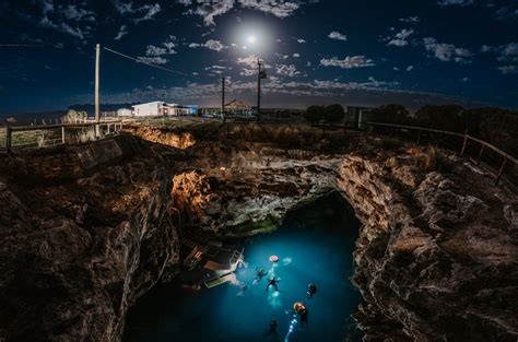 The Kilsby Sinkhole: A Freediving Paradise in South Australia – Salt Sessions