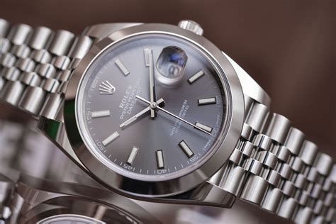 Hands-On - Rolex Datejust 41 Steel ref. 126300 / ref. 126334 - Specs ...