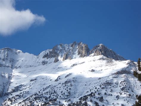 Mount Ossa (Greece) Mountain Photo by dimos | 1:59 pm 22 Jan 2012