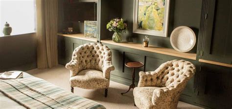 The Greyhound on the Test , Hampshire Review | The Hotel Guru