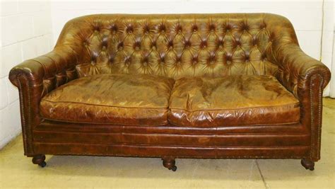 Tufted 6' Leather Sofa