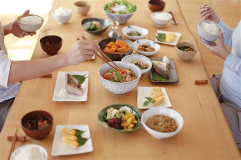 The Japanese Diet Holds the Key To Weight Loss: Here’s Why