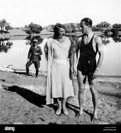 africa, libya, posing in front of the lake oasis of Kufra, 1935 Stock ...