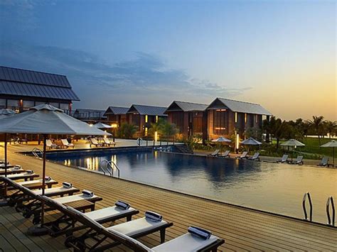 Best Price on Duyong Marina & Resort in Kuala Terengganu + Reviews!