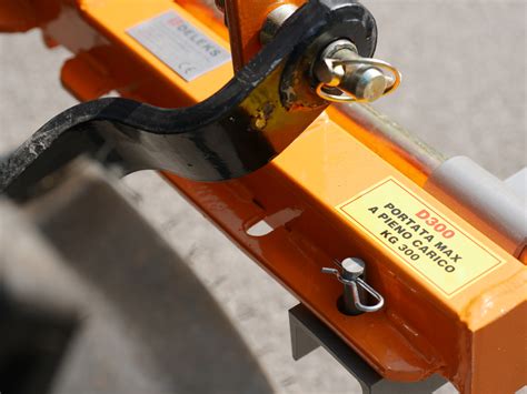 Pallet forks for tractors like Kubota, D-300