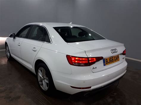 Used 2016 WHITE AUDI A4 Saloon 2.0 TFSI SPORT 4d AUTO 188 BHP for sale ...