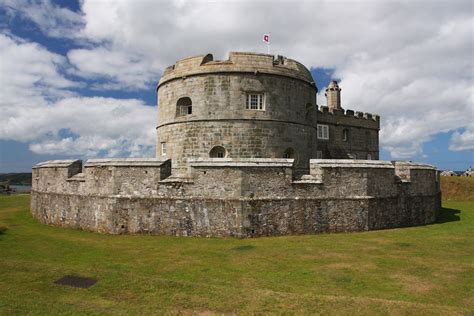 Man the forts! 9 Cornish castles to visit - Cornwall | Muddy Stilettos