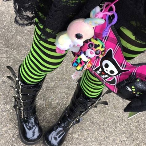 Punk Goth, Pop Punk, Rock Emo, Mode Harajuku, Estilo Punk Rock, Scene Punk, Ibuki Mioda, Emo ...