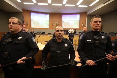 Sacramento Proposes Record-High Police Budget Amid Calls to ‘Defund the Police’ - Minuteman Militia