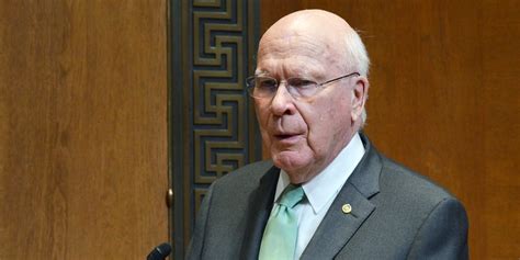 Partisan Hack Sen. Patrick Leahy to Preside Over Trump Impeachment Trial - Headline USA