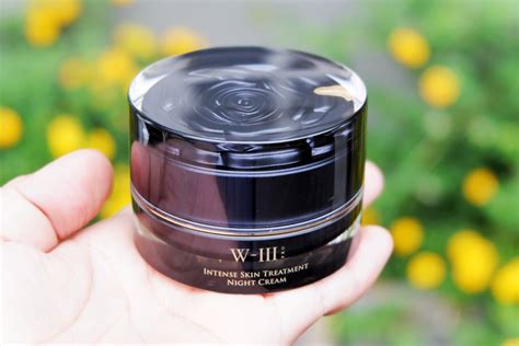 Beauty Blogger Indonesia by Lee Via Han: REVIEW W-III Pro Intense Skin Treatment Night Cream ...
