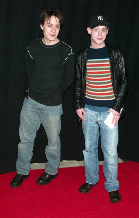 2002 Mac and Kieran Culkin | Kieran culkin, Macaulay culkin, Celebrity ...