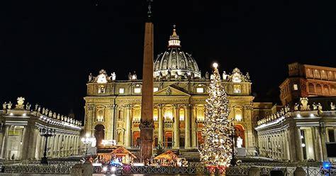 Christmas in Rome: How to Ring in the Festive Season in the Eternal City - Through Eternity Tours