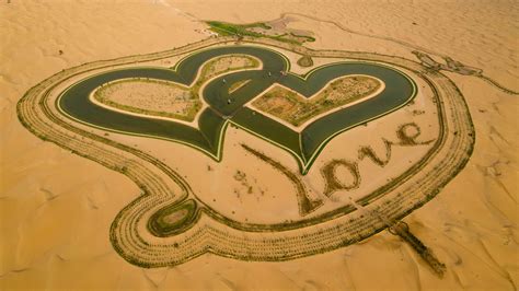 Love Lake: Heart-shaped lagoons link up in Dubai desert - Boston News, Weather, Sports | WHDH 7News