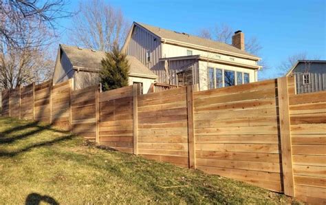 Top 4 Low Maintenance Wood Fences (Pros & Cons) - Forever Architect