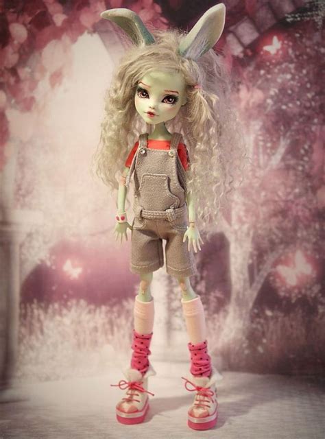 Custom Monster High Doll Frankie Bunny OOAK Repaint by Prescilla #DollswithClothingAccessories ...