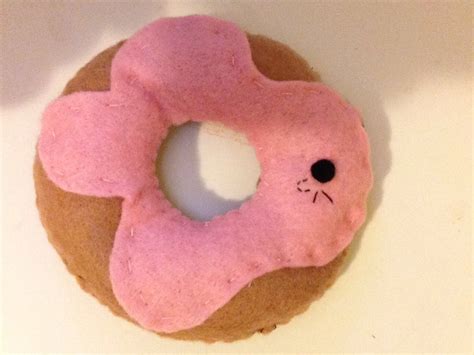 Kawaii Felt Donut Plushies : 7 Steps - Instructables