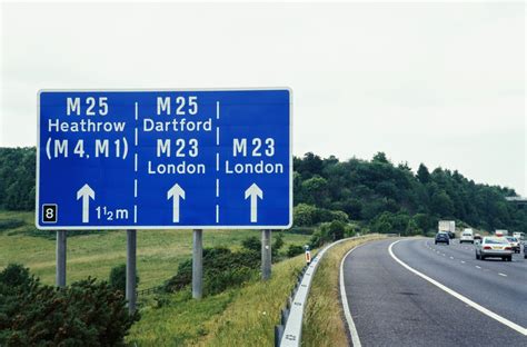 How are motorways and A-roads numbered? - Blue Sky Questions